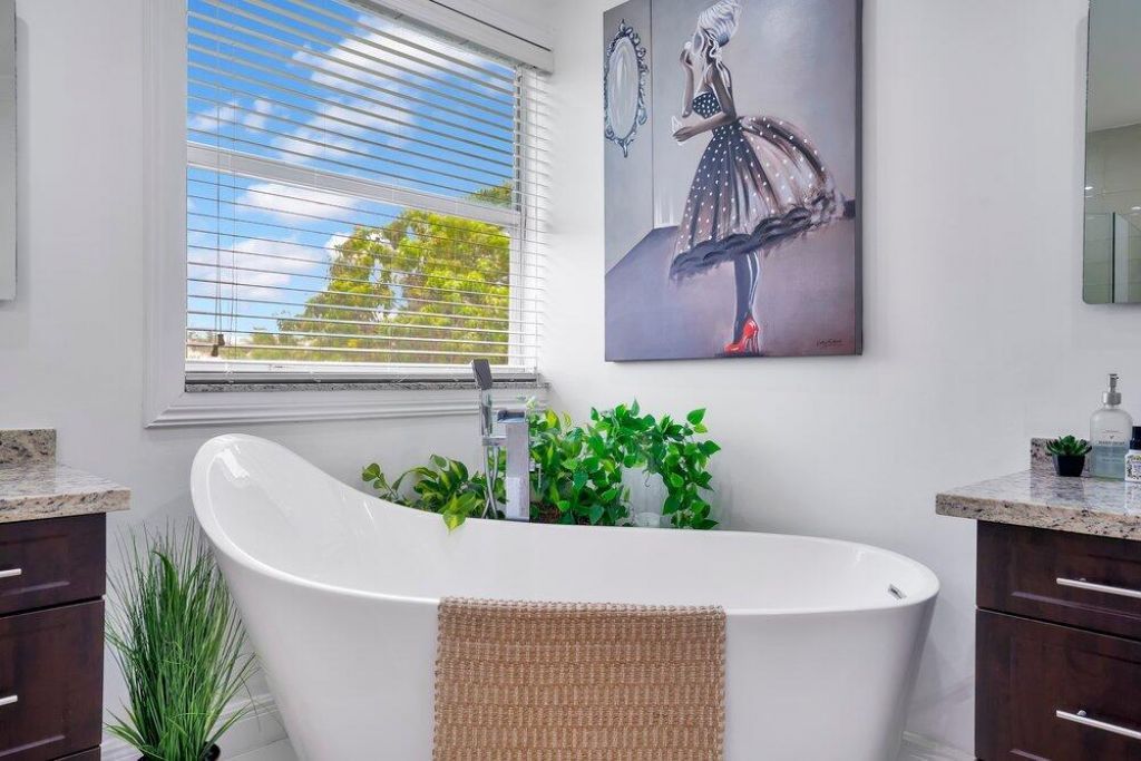 2242 SW 130th Terrace, Miramar, FL 33027 Photo