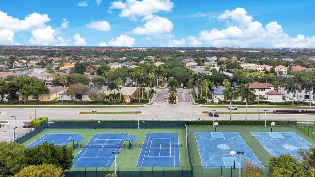 2242 SW 130th Terrace, Miramar, FL 33027 Photo