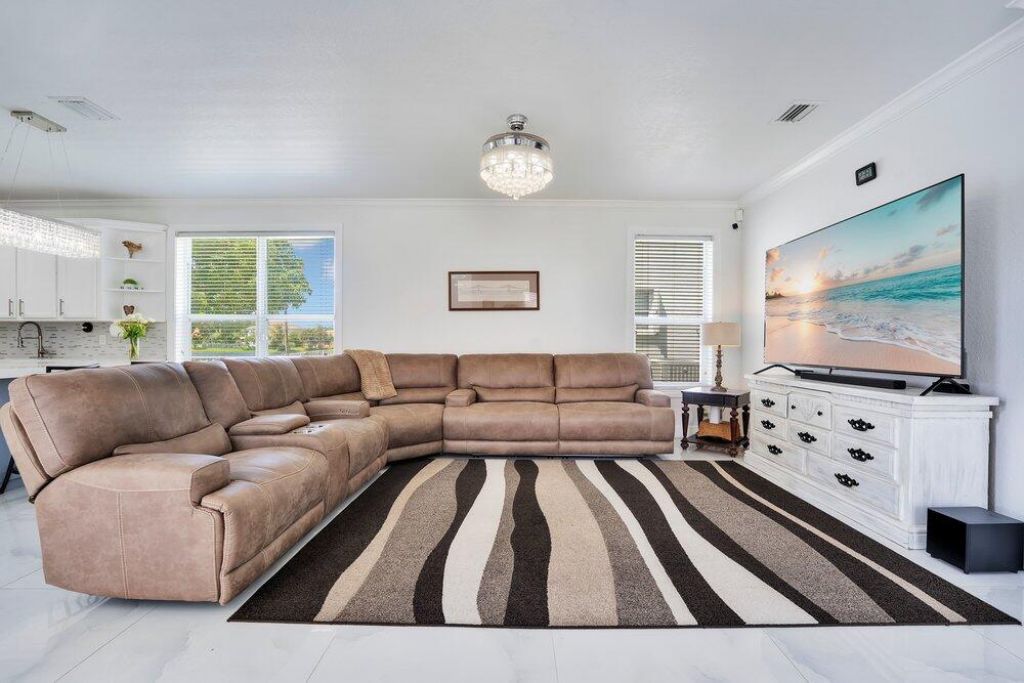 2242 SW 130th Terrace, Miramar, FL 33027 Photo