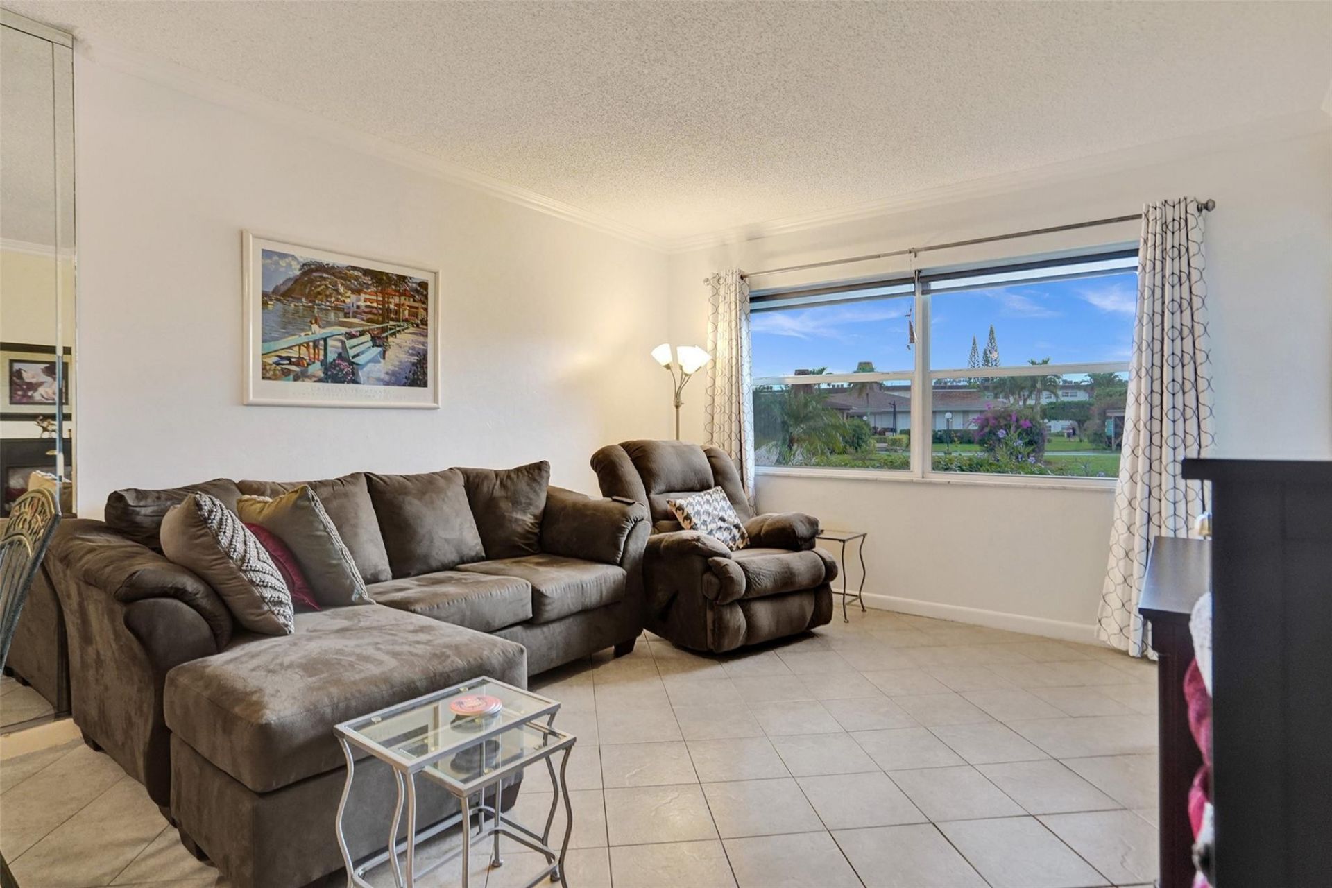 4706 NW 36th Street, Unit 409, Lauderdale Lakes, FL 33319 Photo