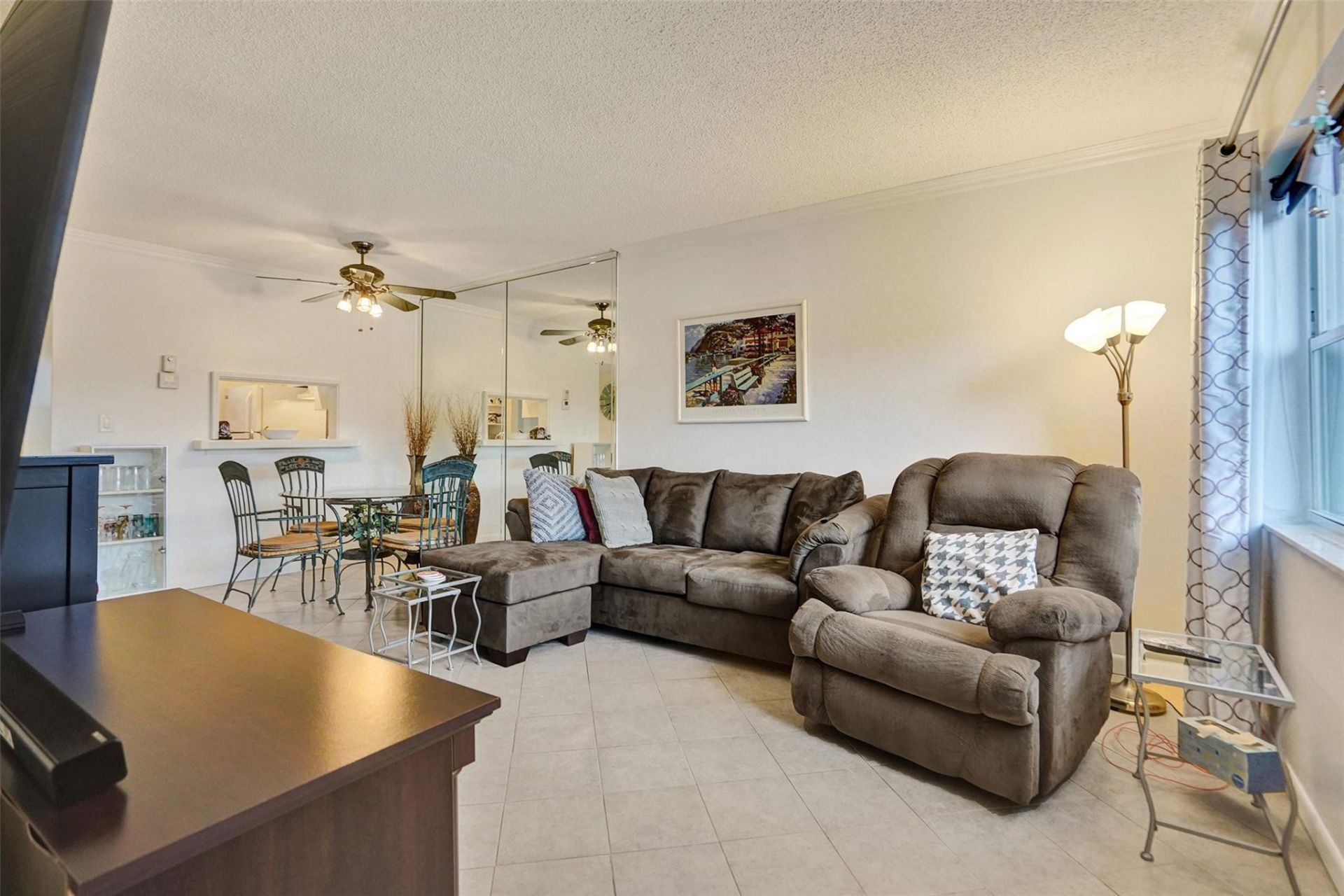 4706 NW 36th Street, Unit 409, Lauderdale Lakes, FL 33319 Photo