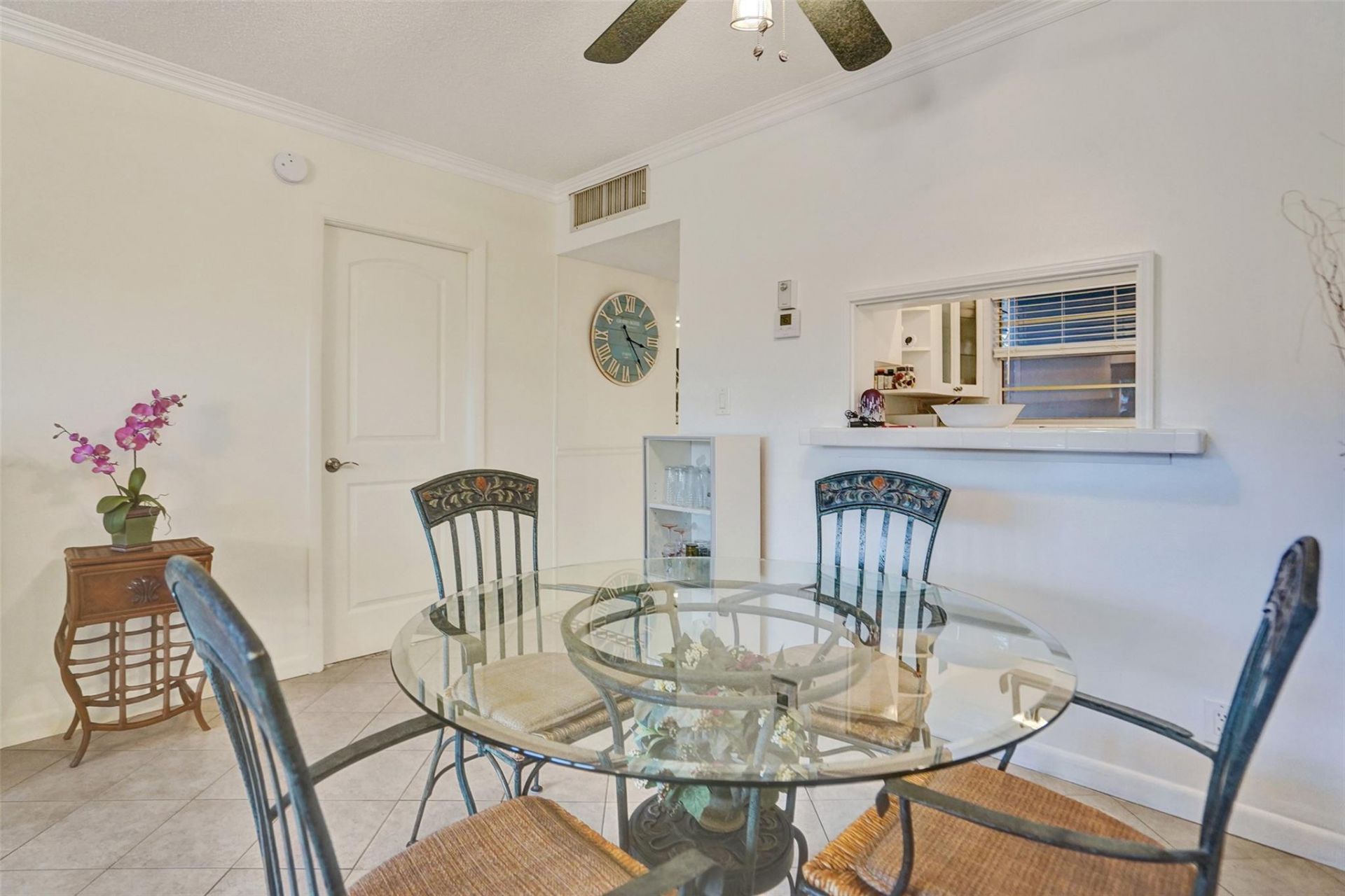 4706 NW 36th Street, Unit 409, Lauderdale Lakes, FL 33319 Photo