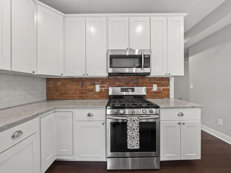 192 E 2nd Avenue , Columbus, OH 43201 Photo 10