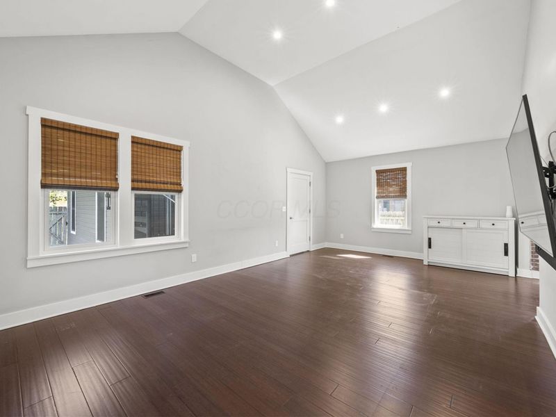 192 E 2nd Avenue , Columbus, OH 43201 Photo 13