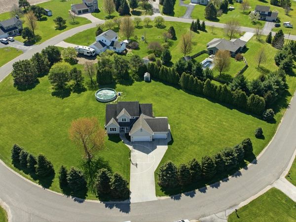 N8034 Nicky Ct, Troy, WI 53120