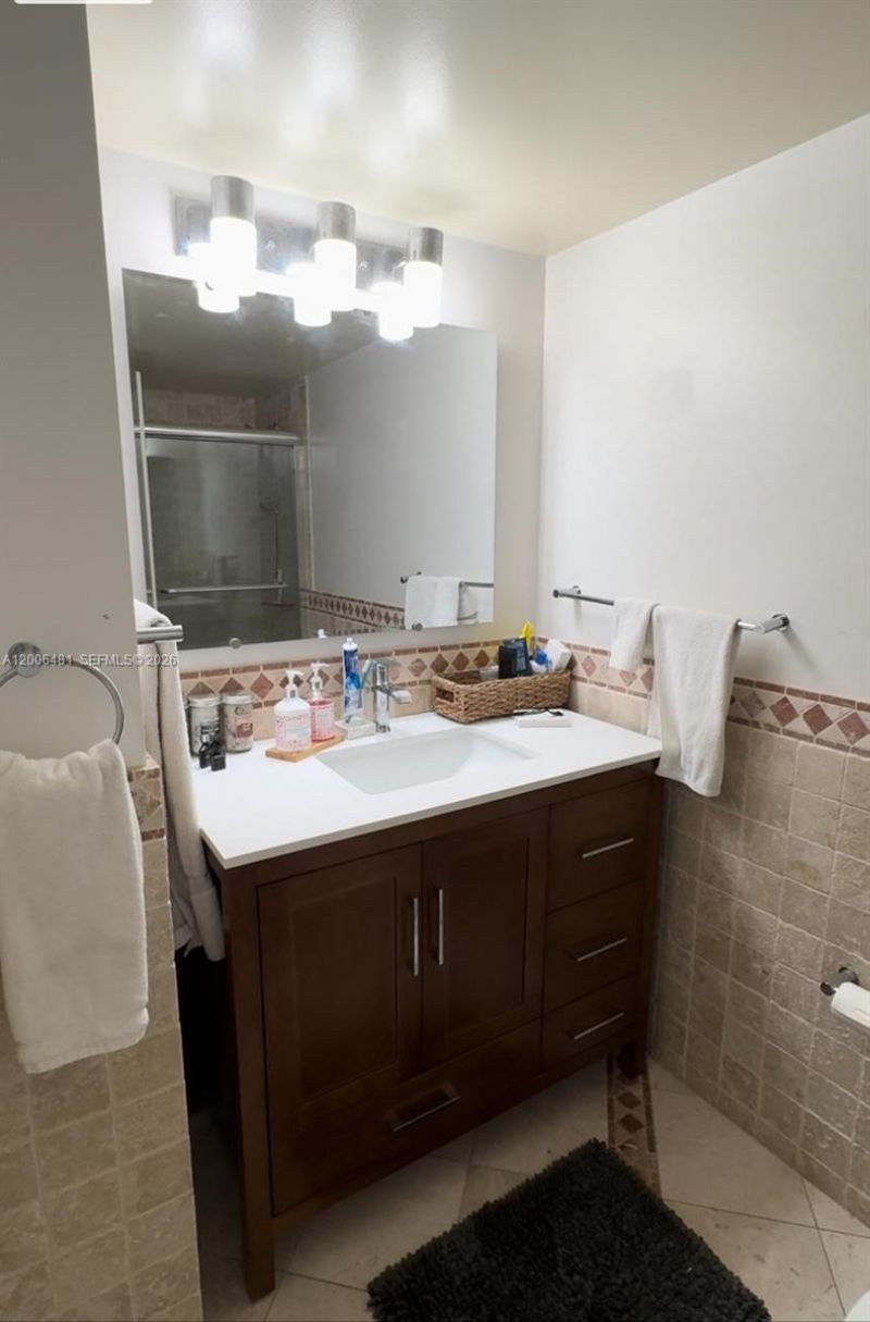 18041 Biscayne Blvd , Unit 804, Aventura, FL 33160 Photo