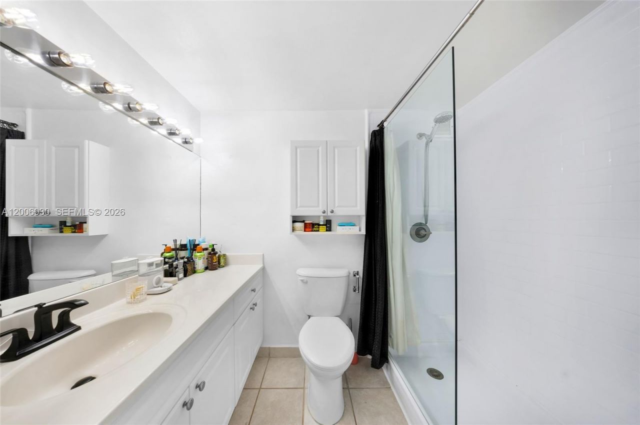 1000 West Ave , Unit 426, Miami Beach, FL 33139 Photo
