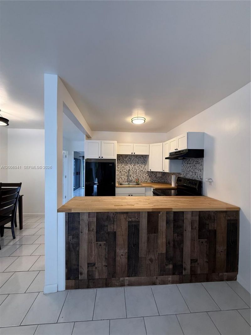 15610 NE 6th Ave , Unit 10D, Miami, FL 33162 Photo