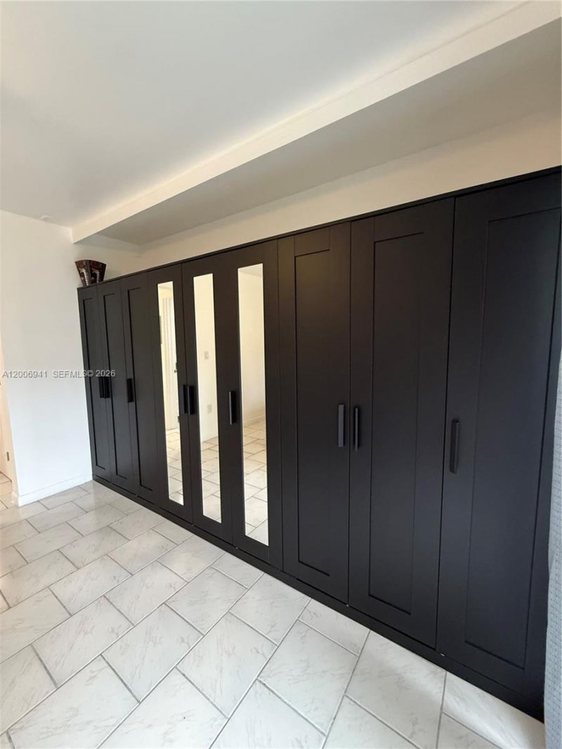 15610 NE 6th Ave , Unit 10D, Miami, FL 33162 Photo