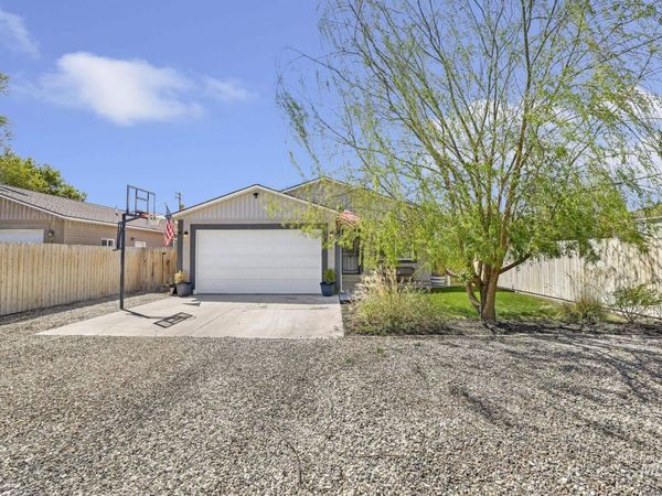 826 Normal, Burley, ID 83318