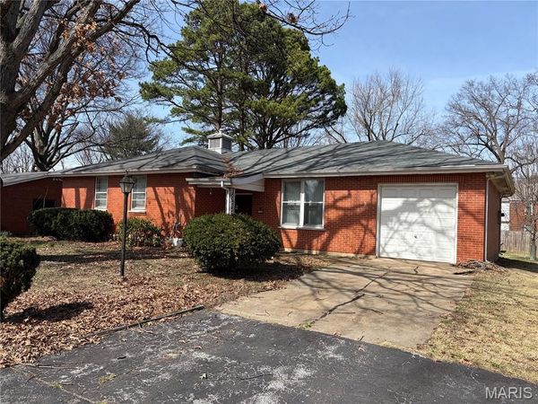 1125 Soria Street , Spanish Lake, MO 63138