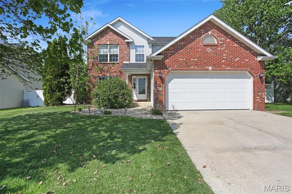 933 Allenbrook Avenue , O Fallon, IL 62269 Main Photo