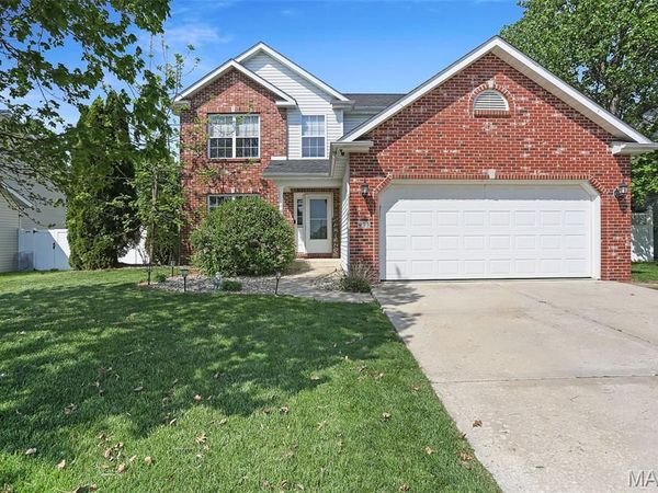 933 Allenbrook Avenue , O'Fallon, IL 62269