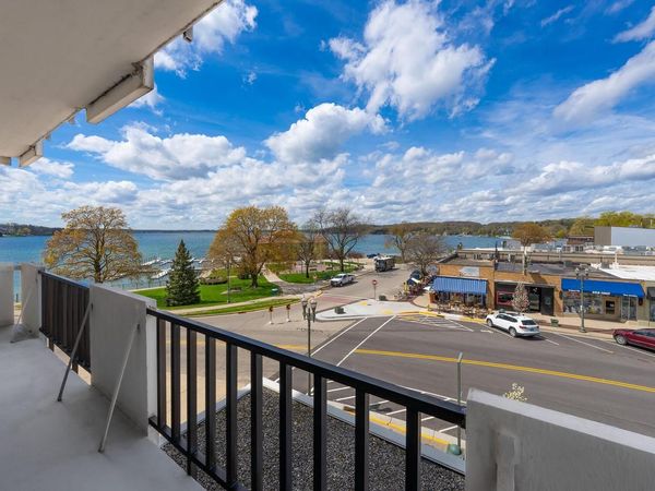 101 Broad STREET, Unit 302, Lake Geneva, WI 53147