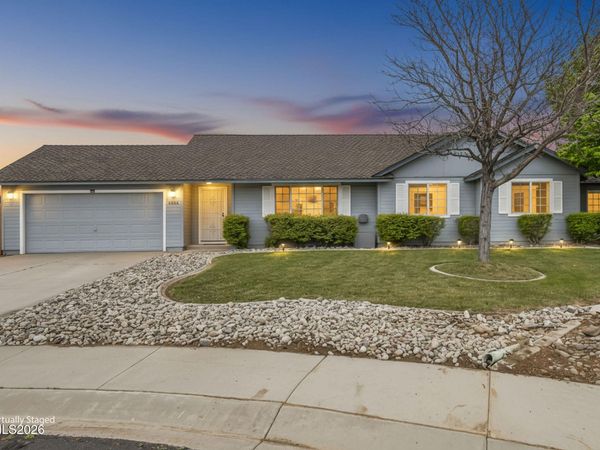 1286 Currycomb Circle, Minden, NV 89423
