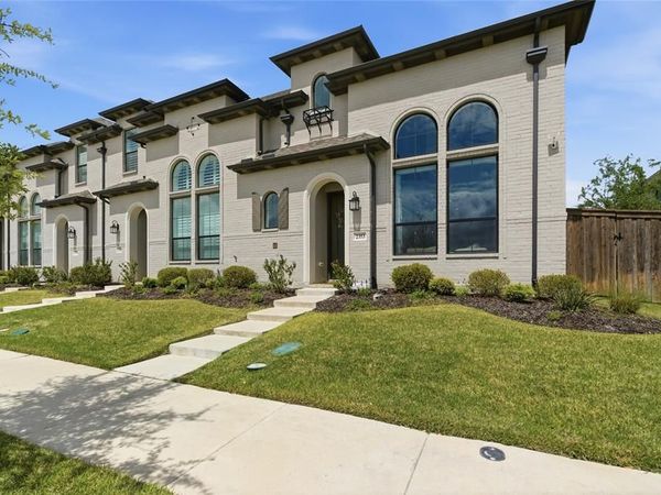 2353 Longspur Drive , Fort Worth, TX 76008