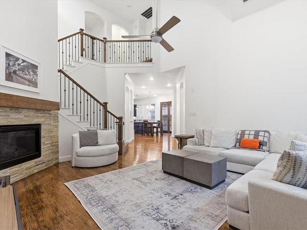 2511 Charlie Bird Parkway , Farmers Branch, TX 75234