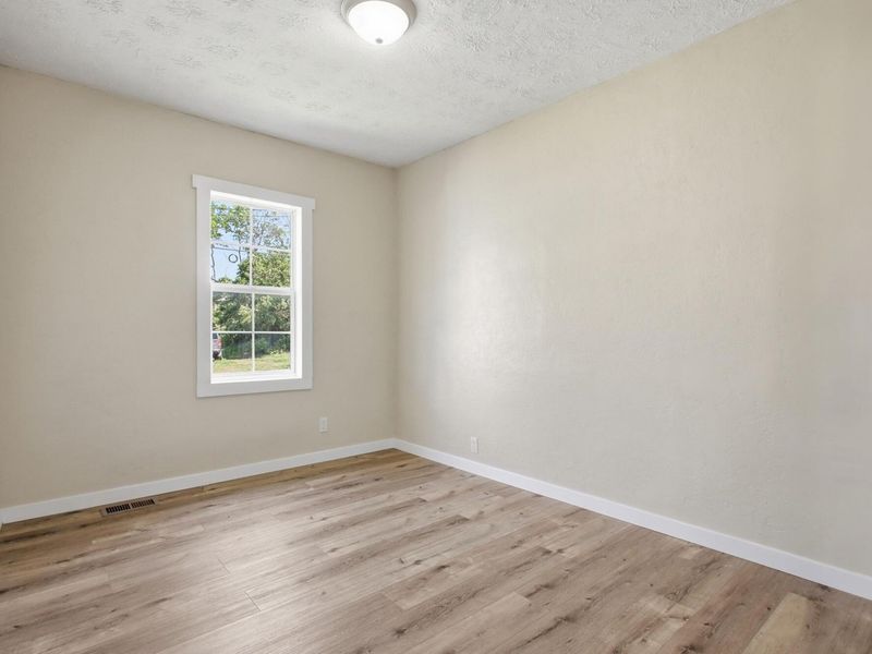 151 Kinnane Avenue, Springfield, OH 45505 Photo 18