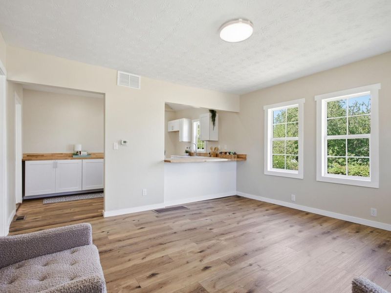 151 Kinnane Avenue, Springfield, OH 45505 Photo 9