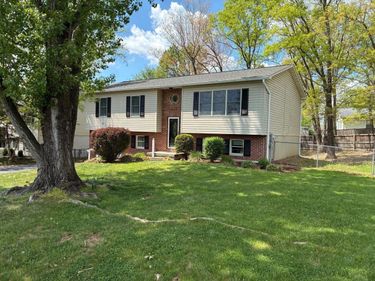 111 EVERETTE PLACE, WINCHESTER, VA 22602