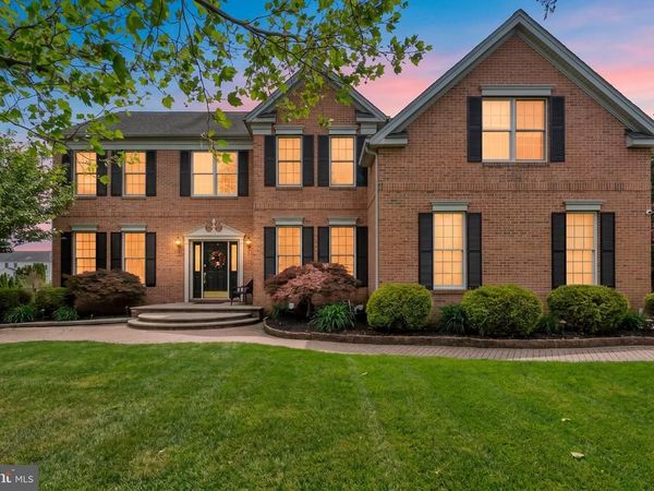7 WRIGHT DRIVE, CHESTERFIELD, NJ 08515