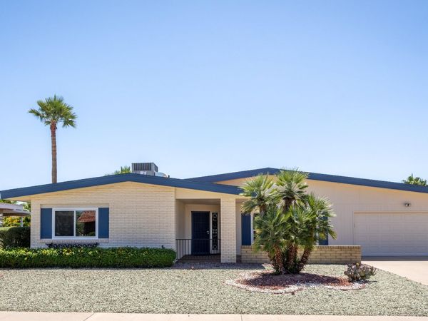 10833 W ACACIA Drive, Sun City, AZ 85373