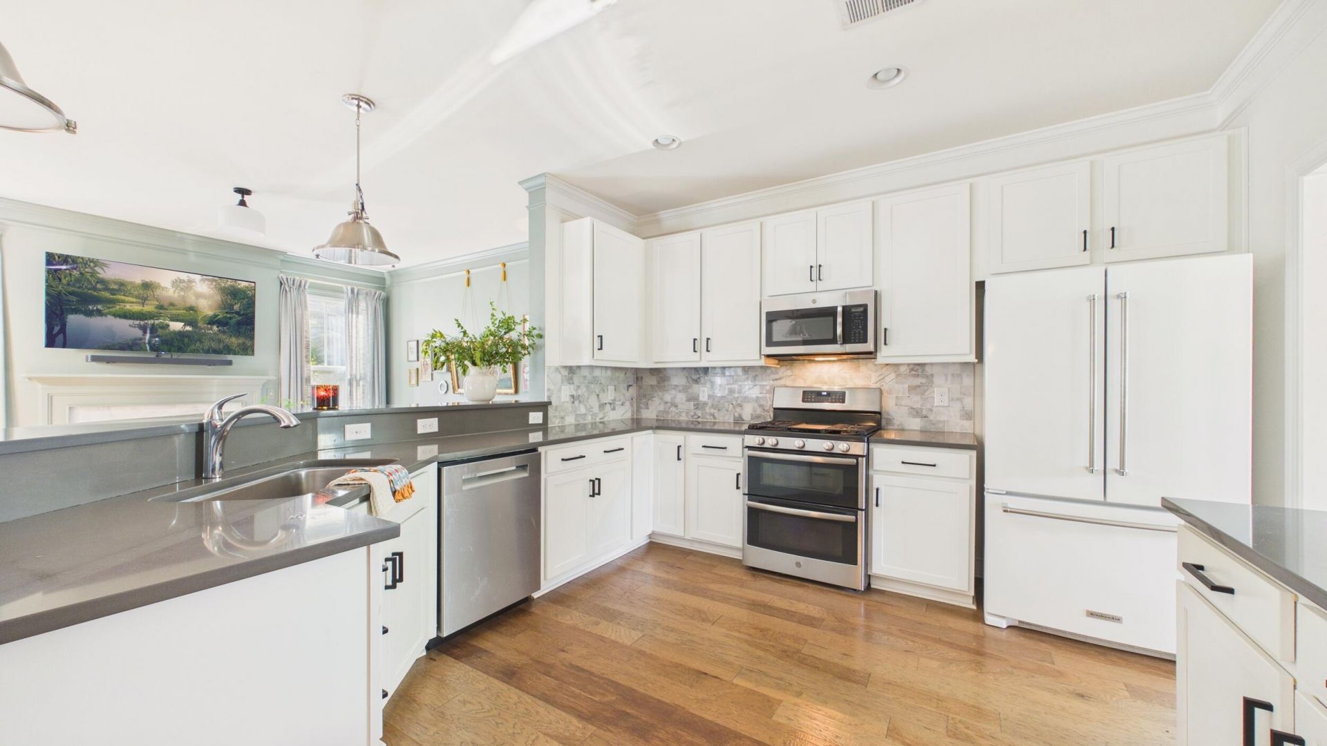 412 Topsail Court Photo 11