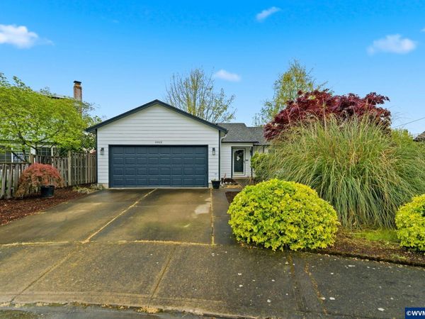 4468 Fuhrer St NE, Salem, OR 97305