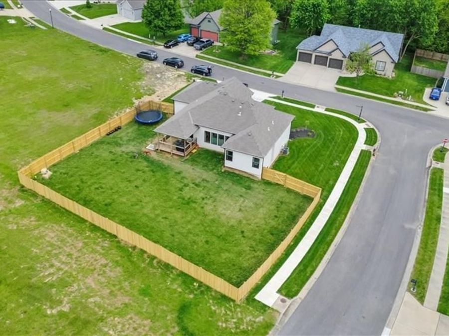Property Image 36