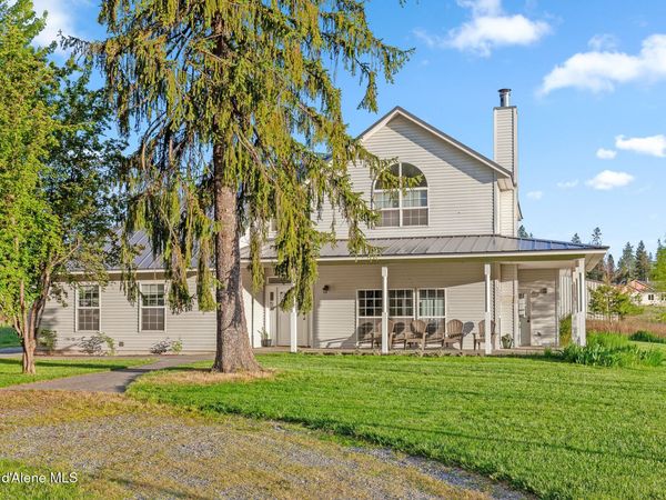 5368 E Dodd RD , Hayden, ID 83835