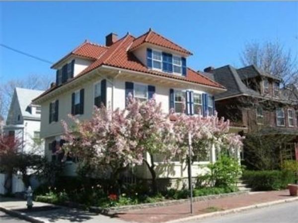 153 Upland Rd, Cambridge, MA 02138