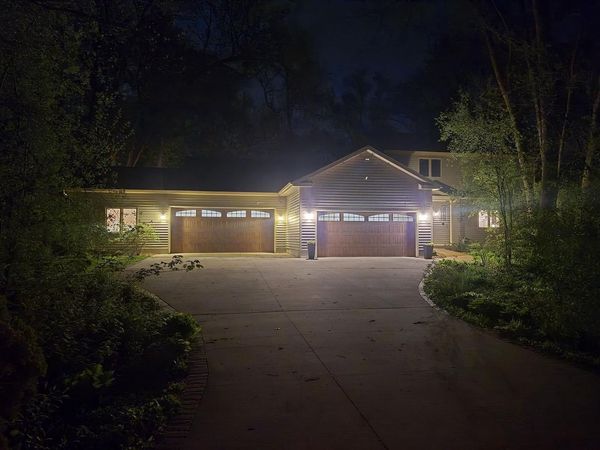 498 Meander Wood Road, Oregon, WI 53575