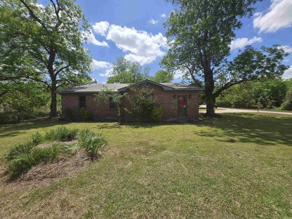 933 Skipper Bridge Road , Dermott, AR 71638