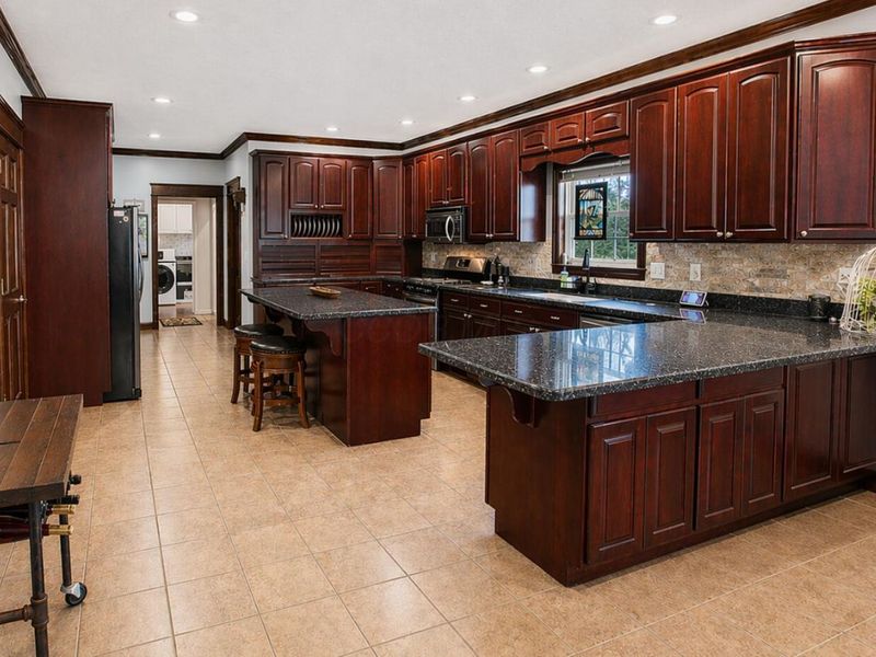 15027 King Road , Howard, OH 43028 Photo 14