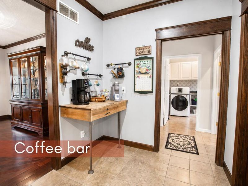 15027 King Road , Howard, OH 43028 Photo 17