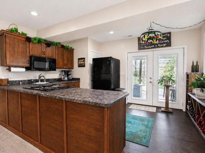 15027 King Road , Howard, OH 43028 Photo 46