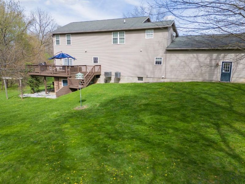 15027 King Road , Howard, OH 43028 Photo 54