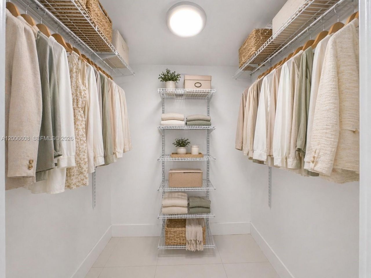 210 Sea View Dr , Unit 403, Key Biscayne, FL 33149 Photo