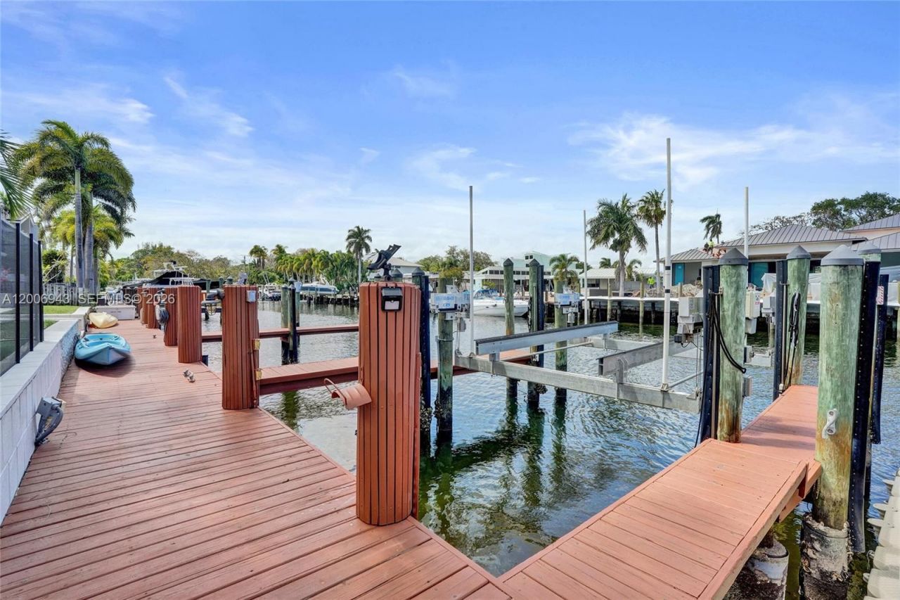 2739 NE 15th St , Fort Lauderdale, FL 33304 Photo