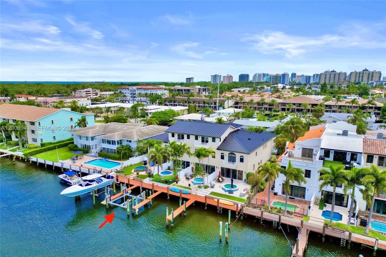 2739 NE 15th St , Fort Lauderdale, FL 33304 Photo