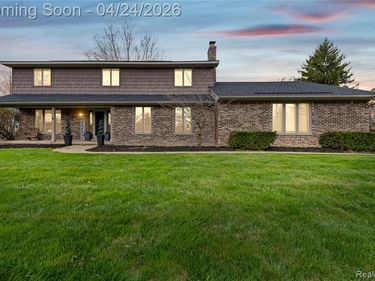 9332 Oakmont Drive, Grand Blanc Twp, MI 48439