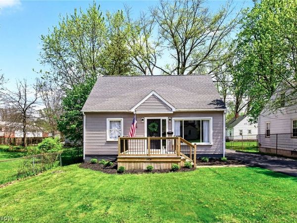 1424 Clemmens Avenue NW, Warren, OH 44485