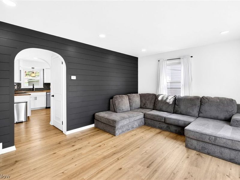 1424 Clemmens Avenue NW, Warren, OH 44485 Photo 5