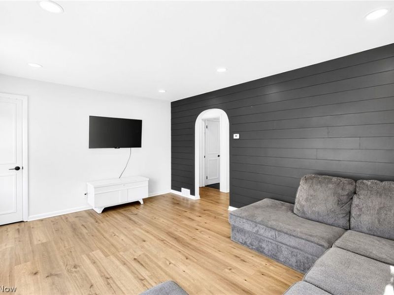 1424 Clemmens Avenue NW, Warren, OH 44485 Photo 6