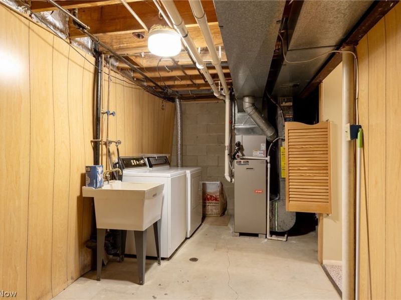 91 Quaker Ridge Drive, Akron, OH 44313 Photo 27