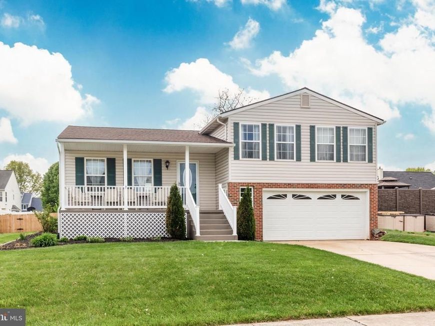 21 O Brien Avenue, Taneytown, MD 21787 Main Photo