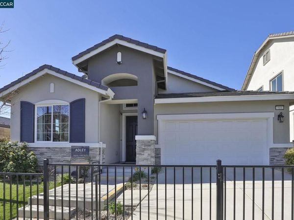 519 Yarrow Dr, Fairfield, CA 94534