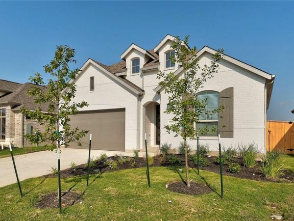 1913 Sir Nathaniel LN , Leander, TX 78641