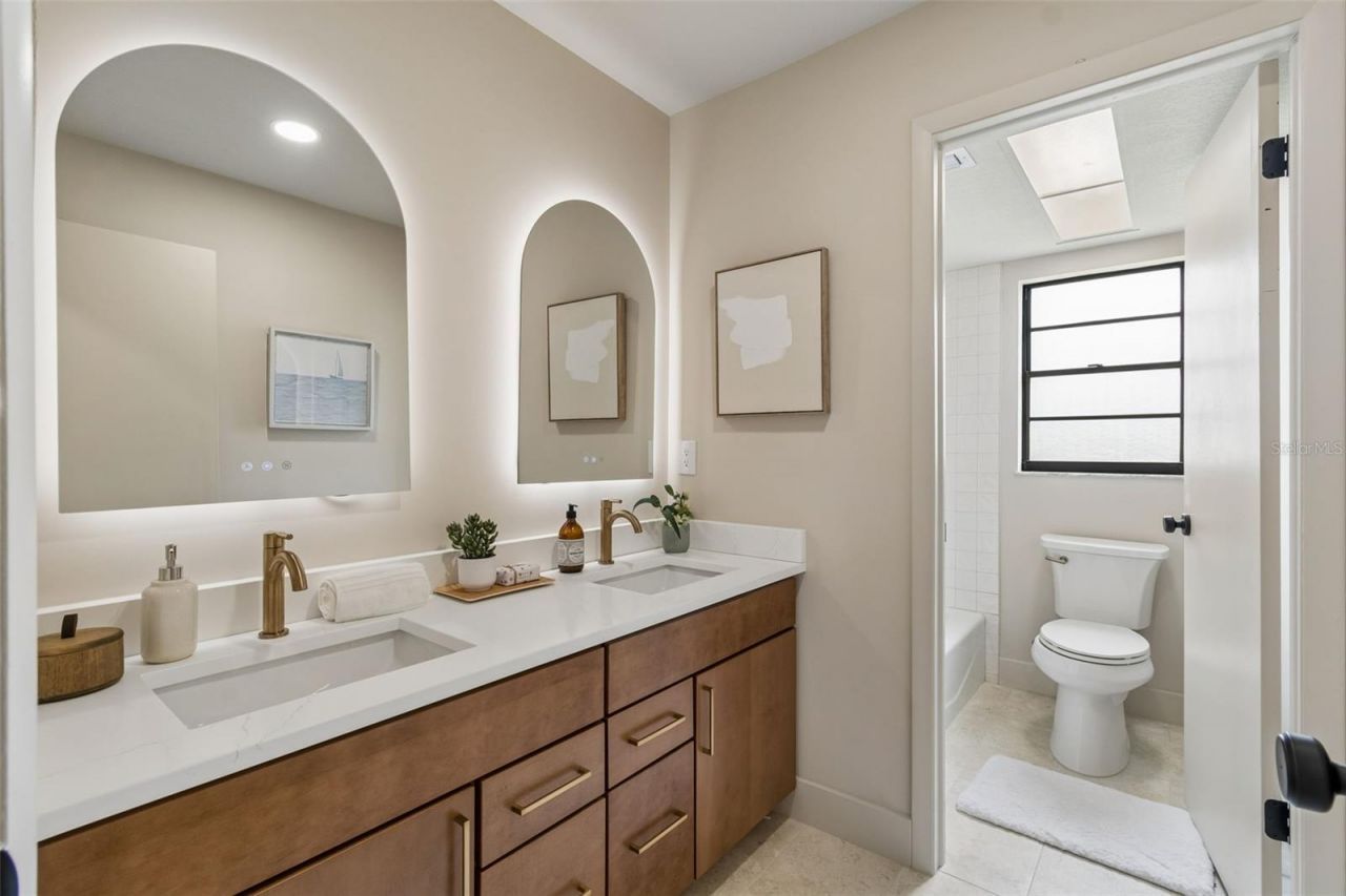 11913 Nicklaus Circle, Tampa, FL 33624 Photo