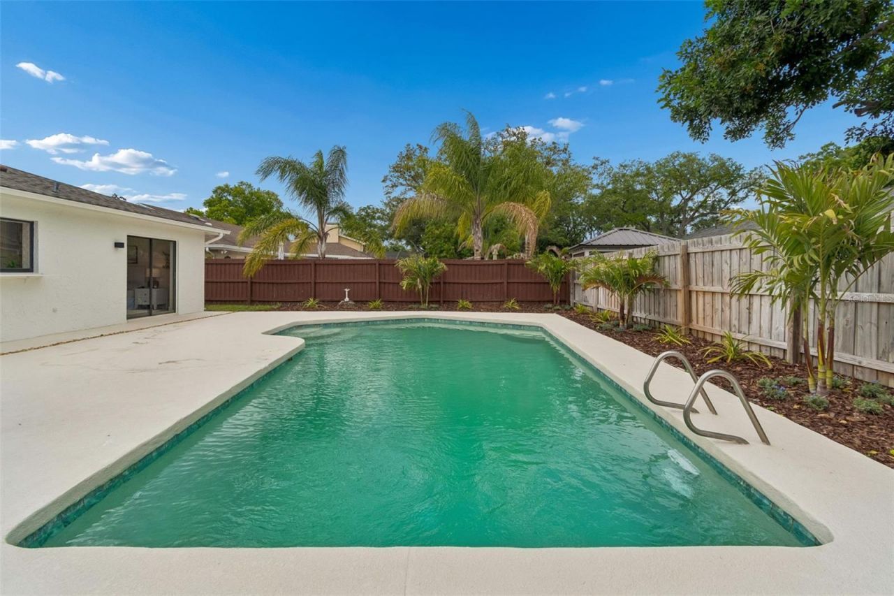 11913 Nicklaus Circle, Tampa, FL 33624 Photo